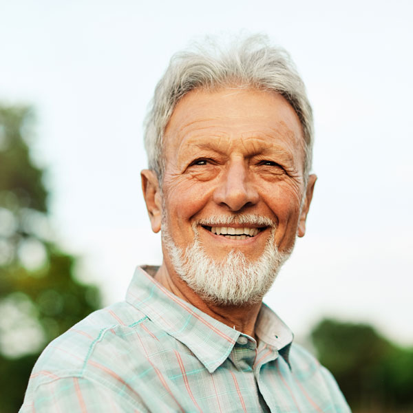 Leander-Smiles-1483109187